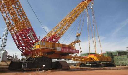 200吨履带吊月租价格解析及租赁注意事项